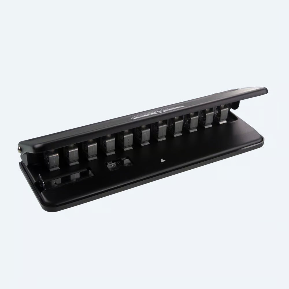 Hole punch Atoma