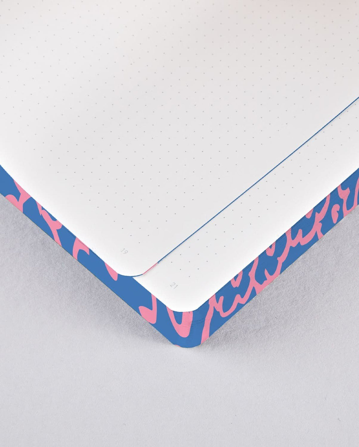 Dotted notebook Graphic L Flower power - 4 - Nuuna - Tidformera