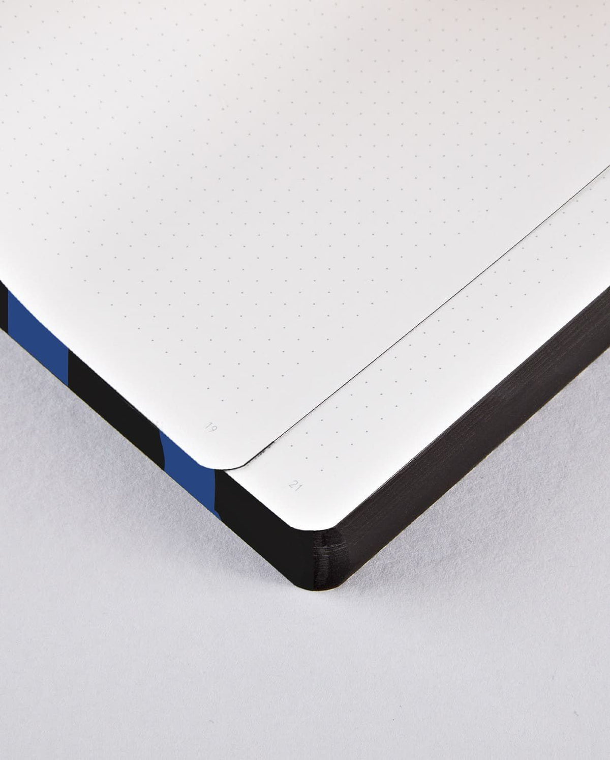 Dotted notebook Graphic L Stay cool - 4 - Nuuna - Tidformera