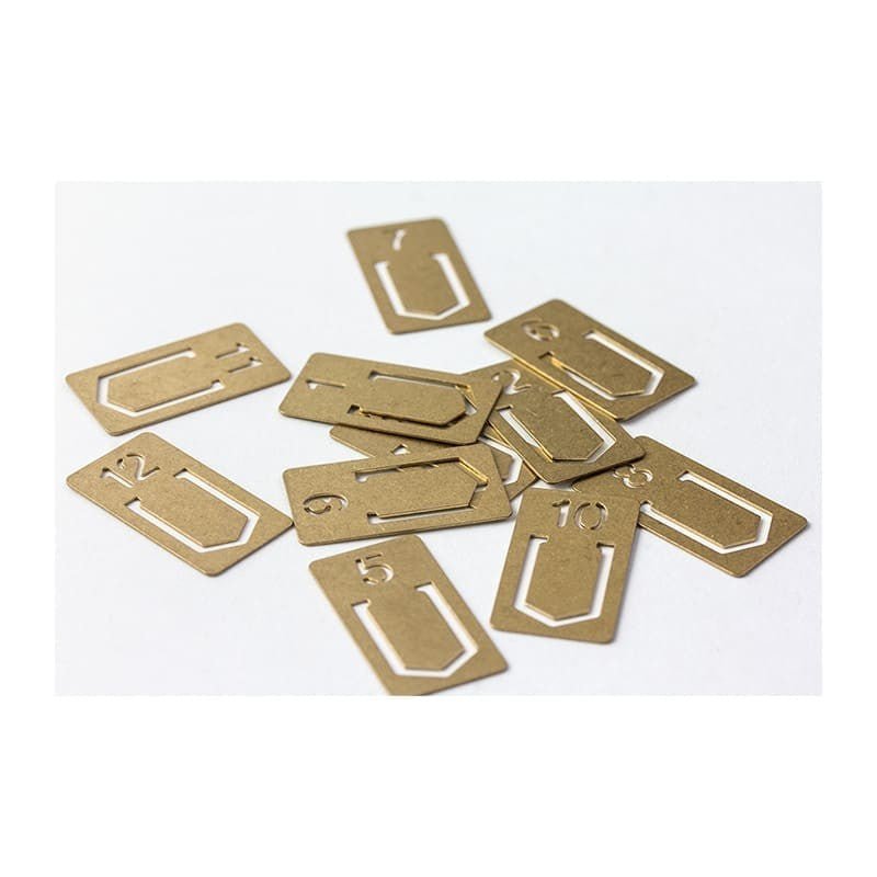 TRC Brass Mässing - Number clips - 2 - Traveler's Company - Tidformera