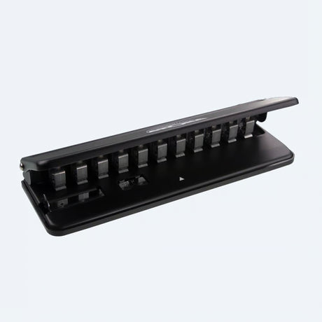 Hole punch Atoma