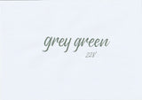 Handskriven text med orden "grey green" i grågrön färg, skriven med ABT Dual Brush Pen i nyansen 228 Grey Green.