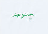 Handskriven text med orden "sap green" i grön färg, skriven med ABT Dual Brush Pen i nyansen 245 Sap Green.