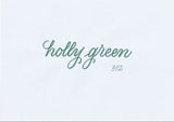 Handskriven text med orden "holly green" i grön färg, skriven med ABT Dual Brush Pen i nyansen 312 Holly Green.