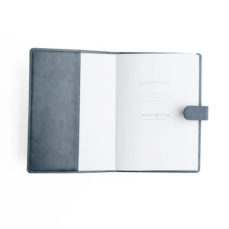 Deluxe System: Storybook in Navy - 3 - Archer & Olive - Tidformera