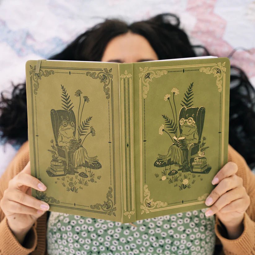 Dotted Notebook - A5 - Literary Frog - 3 - Archer & Olive - Tidformera