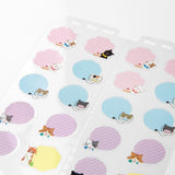 Kalenderstickers Moln - Cat L från Midori. Ark med stickers utformade som moln. På är även motiv med katter.  - Tidformera