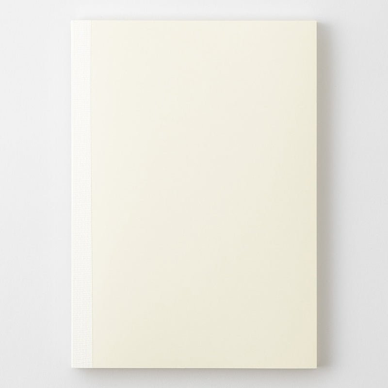 MD Notebook A5 - Grid - 9 - Midori - Tidformera