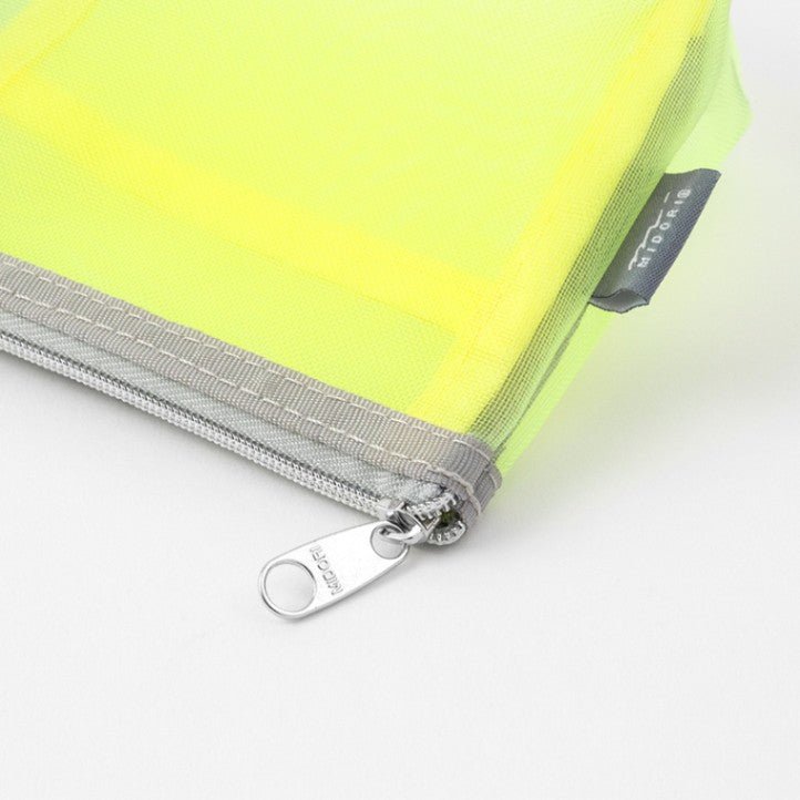 Pen & Tool Pouch Mesh Triangulär - Yellow - Green - 3 - Midori - Tidformera