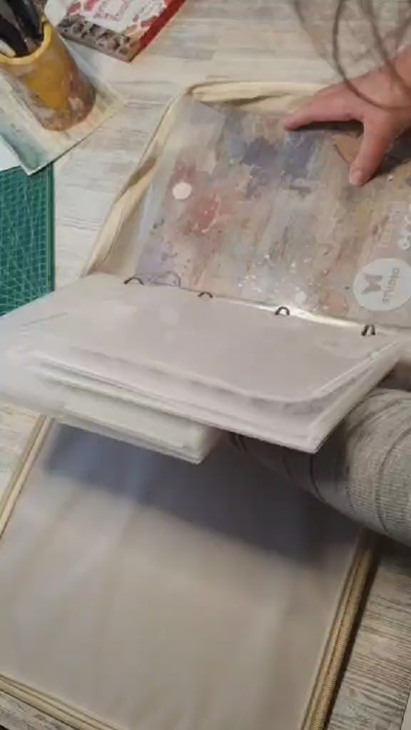 Video som visar Storage Case med fickor från Studio Light.