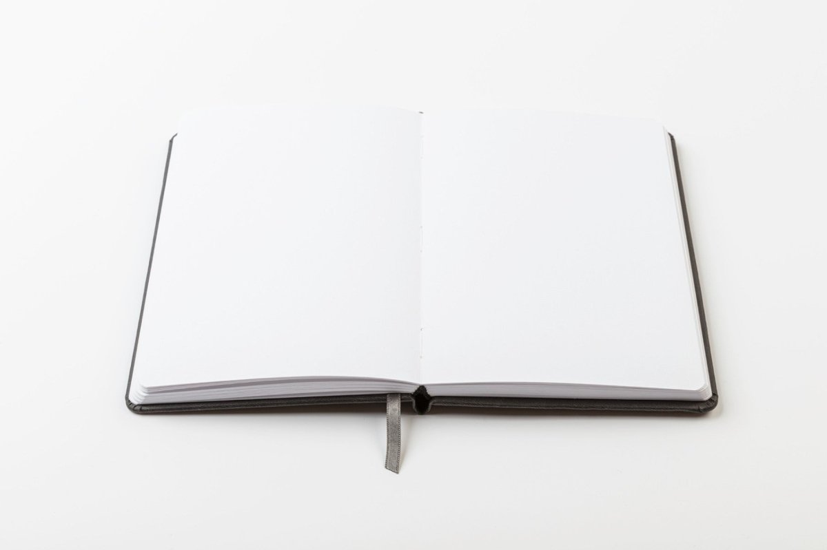 Sketchbook A5 - Black - 4 - Darwi - Tidformera
