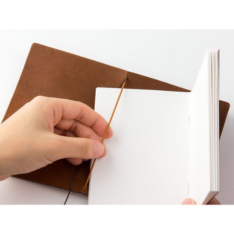 TRAVELER'S notebook Passport Leather Cover Camel - 5 - Traveler's Company - Tidformera