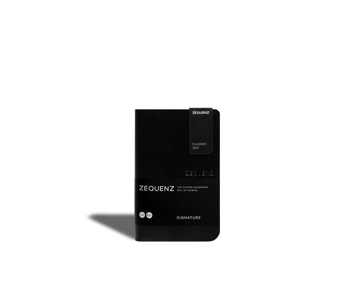 Zequenz - Olinjerad anteckningsbok - Signature Classic A6 - Svart från Zequenz - Tidformera
