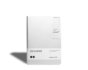 Zequenz - Rutad anteckningsbok - Signature Classic - A5 - Vit från Zequenz - Tidformera